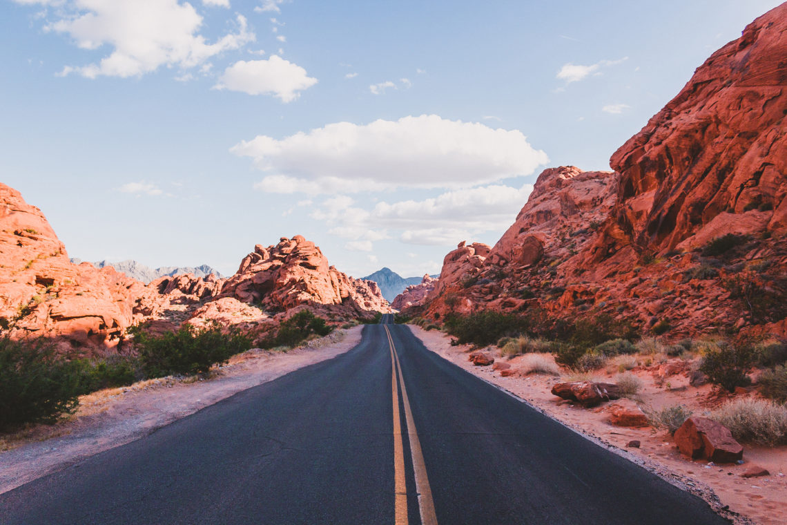 Mouse's Tank Road in Valley of Fire State Park